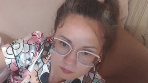 Snapshot of flowercandydoll13 chatting on 05-16-26, 12:18 say meow and send tip online show from 05-16-26, 12:18