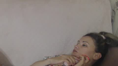 Snapshot of flowercandydoll13 chatting on 07-24-26, 08:01 say meow and send tip online show from 07-24-26, 08:01