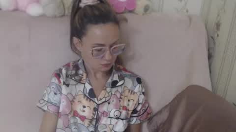 Snapshot of flowercandydoll13 chatting on 07-28-26, 11:28 say meow and send tip online show from 07-28-26, 11:28