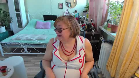 Flowerlower online show from 02-25-26, 07:07