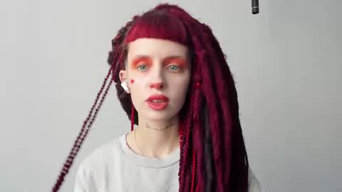 Snapshot of flowerofsin2001 chatting on 03-08-25, 12:20 Flower online show from 03-08-25, 12:20