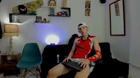 flowers109 online show from 01-13-25, 01:56