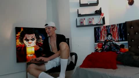 flowers109 online show from 01-25-25, 11:22