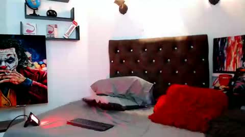 flowers109 online show from 02-18-25, 01:32