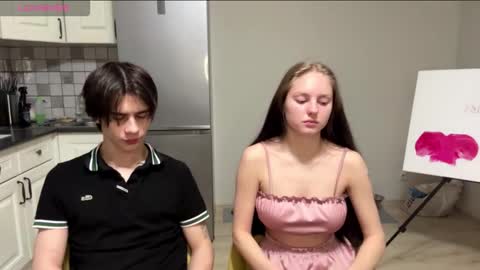 flowerscouple online show from 03-07-26, 10:07