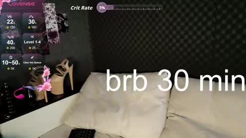 fluffy_cloude online show from 04-18-26, 04:22