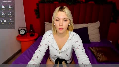 Monica online show from 01-03-25, 01:36