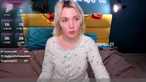 Monica online show from 01-08-25, 01:20