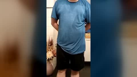 fluffybutt_ online show from 07-12-26, 05:04