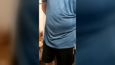 fluffybutt_ online show from 07-30-26, 10:53