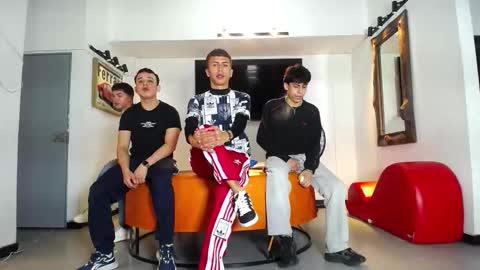 flyckers online show from 01-11-26, 10:15