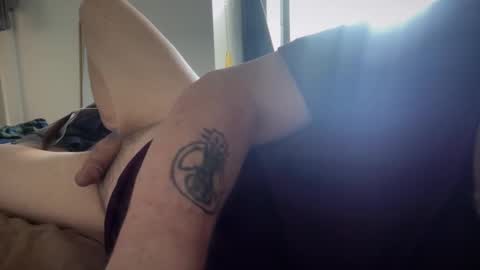 fnkywht60smthng_ online show from 03-09-26, 09:52