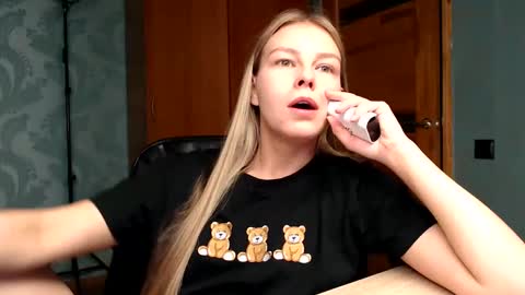 Snapshot of fofhcf chatting on 02-10-25, 06:56 Molli Ready for any play with you. Hottest show in pvt Help a student earn big tokens online show from 02-10-25, 06:56