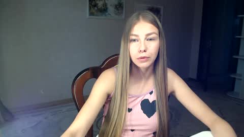 Snapshot of fofhcf chatting on 10-06-25, 02:03 Molli Ready for any play with you. Hottest show in pvt Help a student earn big tokens online show from 10-06-25, 02:03