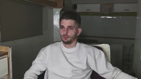 independent model online show from 02-14-26, 06:59