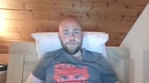 Snapshot of foniks96 chatting on 05-25-26, 12:49 Martin Grob online show from 05-25-26, 12:49
