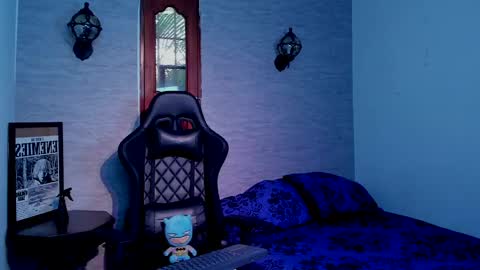 Foni online show from 04-20-26, 04:21