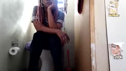 Snapshot of foofiefillup chatting on 11-19-25, 07:08 foofiefillup online show from 11-19-25, 07:08