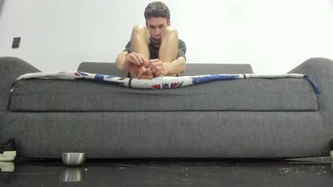 Snapshot of foot_master777 chatting on 10-09-25, 05:27 foot_master777 online show from 10-09-25, 05:27