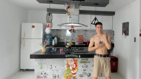PITER ZOWIE NAD JANSER online show from 12-17-24, 01:27