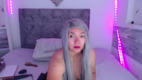 Snapshot of forbiddencougar chatting on 05-12-26, 03:14 Sally Harper online show from 05-12-26, 03:14