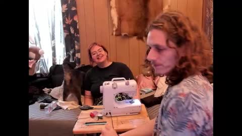 Forest Royalty online show from 10-11-25, 05:22