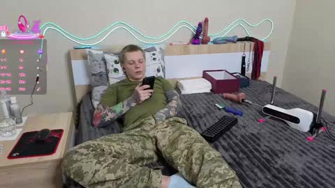 Snapshot of forestfable chatting on 05-27-26, 03:53 Andrey online show from 05-27-26, 03:53