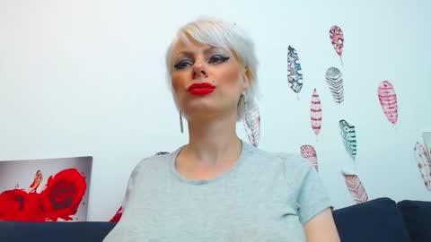 Snapshot of forever_barbie chatting on 09-19-25, 11:16 Adana online show from 09-19-25, 11:16