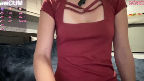 Snapshot of foreverkinkyy chatting on 02-03-25, 12:58 Elaine online show from 02-03-25, 12:58
