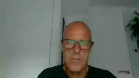 Snapshot of forrest66667 chatting on 07-14-26, 06:46 Kenny online show from 07-14-26, 06:46
