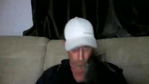 Snapshot of fouraide42 chatting on 02-17-26, 08:11 fouraide42 online show from 02-17-26, 08:11