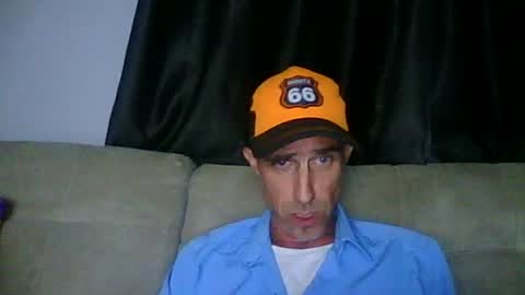 Snapshot of fouraide42 chatting on 06-28-26, 03:45 fouraide42 online show from 06-28-26, 03:45