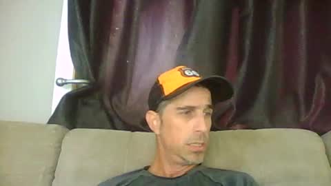Snapshot of fouraide42 chatting on 07-20-26, 02:30 fouraide42 online show from 07-20-26, 02:30