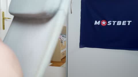 Snapshot of foxeslovefoxes chatting on 01-12-25, 11:17 CUSTOM PHOTOS AND VIDEOS - online show from 01-12-25, 11:17