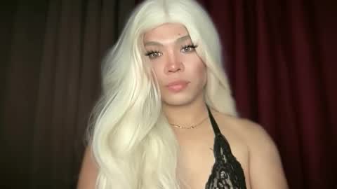 KITTY online show from 04-12-26, 06:51