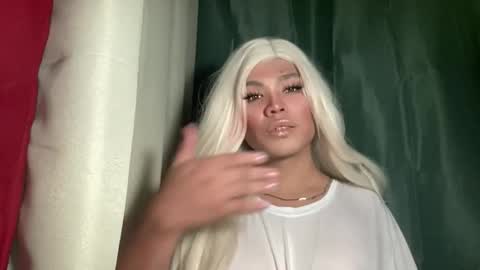 KITTY online show from 04-23-26, 10:58