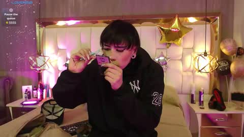 Snapshot of foxxy_dolce chatting on 11-11-25, 11:10 Foxxy online show from 11-11-25, 11:10