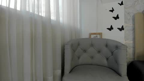 Foxy online show from 02-25-25, 10:39