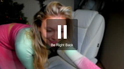 Foxy online show from 12-04-25, 12:20