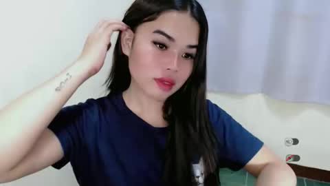 Snapshot of foxy_lei chatting on 12-15-25, 10:36 foxy_lei online show from 12-15-25, 10:36