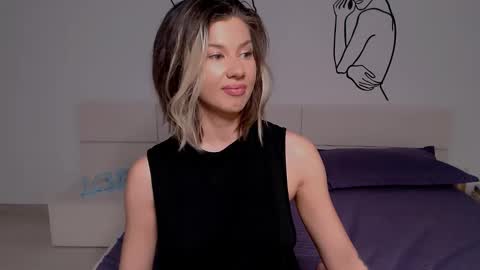 Snapshot of foxydevilish chatting on 01-08-26, 01:08 Fox online show from 01-08-26, 01:08