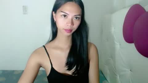 Snapshot of foxylicious_danielax chatting on 09-18-25, 01:18 Daniela online show from 09-18-25, 01:18