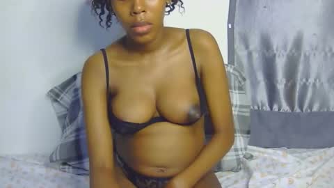 foxypennyy online show from 11-05-25, 04:29