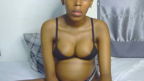 foxypennyy online show from 11-16-25, 08:42