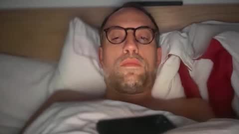 fra___ online show from 11-11-25, 10:04