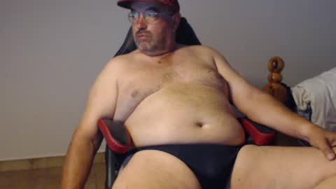 Snapshot of fraboys chatting on 06-21-26, 07:00 Fraboys online show from 06-21-26, 07:00