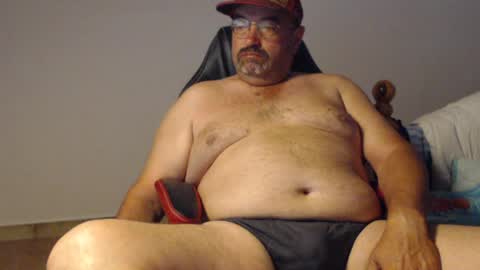 Snapshot of fraboys chatting on 07-04-26, 04:18 Fraboys online show from 07-04-26, 04:18