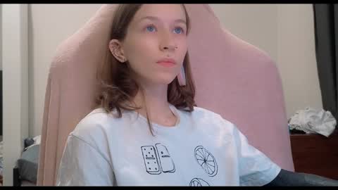 fran_bow online show from 01-30-25, 08:22