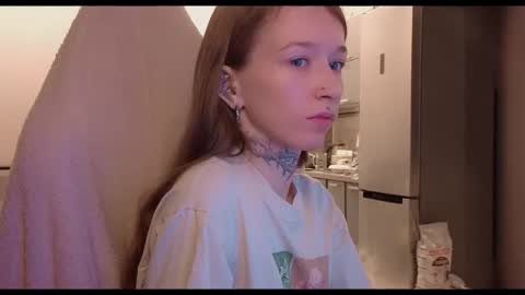 fran_bow online show from 11-24-25, 09:42