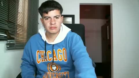 franccesco_699 online show from 10-06-25, 09:45